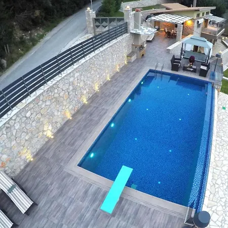 Greece Holidays شقة