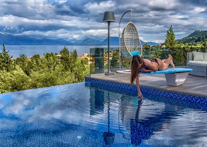 Greece Holidays شقة