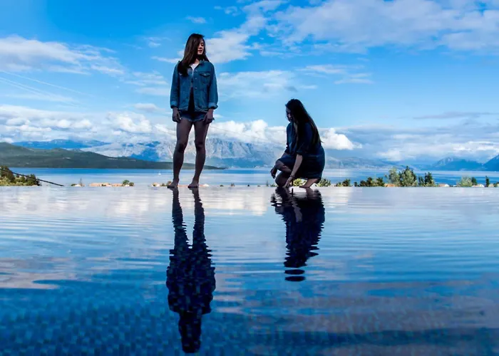 Greece Holidays * نِكيانا