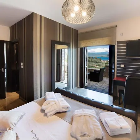 Greece Holidays Apartment Nikiana